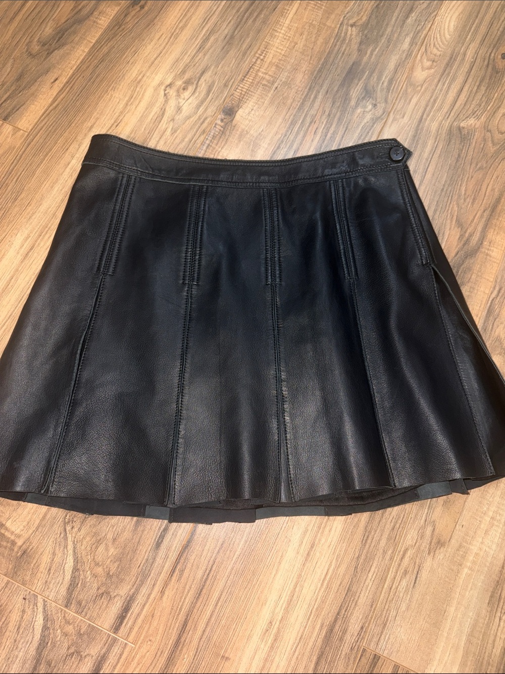 Polo by Ralph Lauren lamb Leather Black Pleated Skirt Size 4